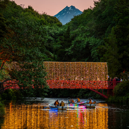 GLOW BOATS